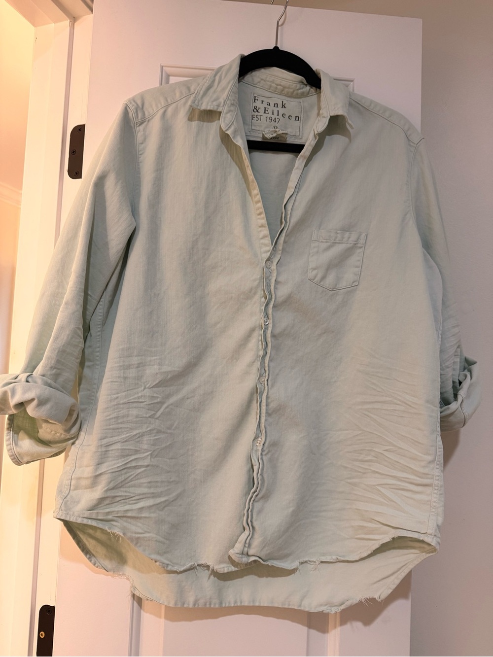 Frank & Eileen Light Green Button-Down Shirt